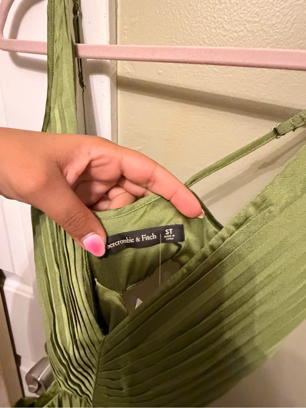 Green Pleated V-Neck Maxi Dress